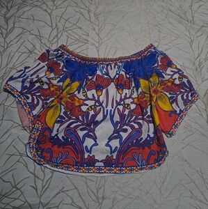 3/$15 Jealous Tomato Patterned blouse size small